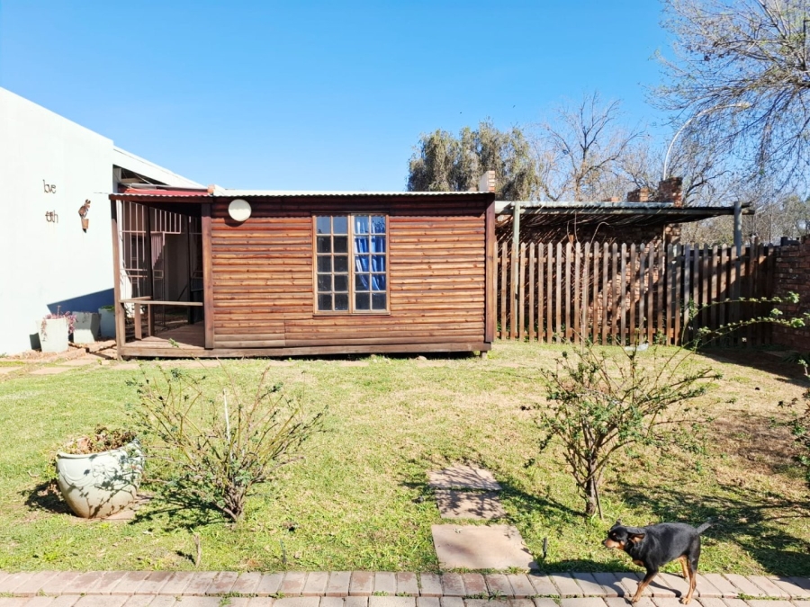 5 Bedroom Property for Sale in Wilgehof Free State